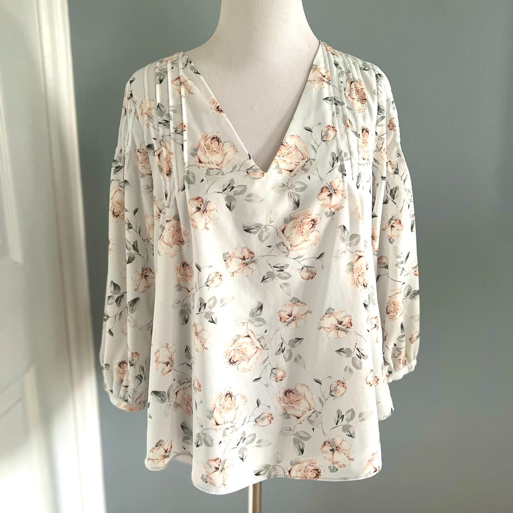 Skies Are Blue Floral Top